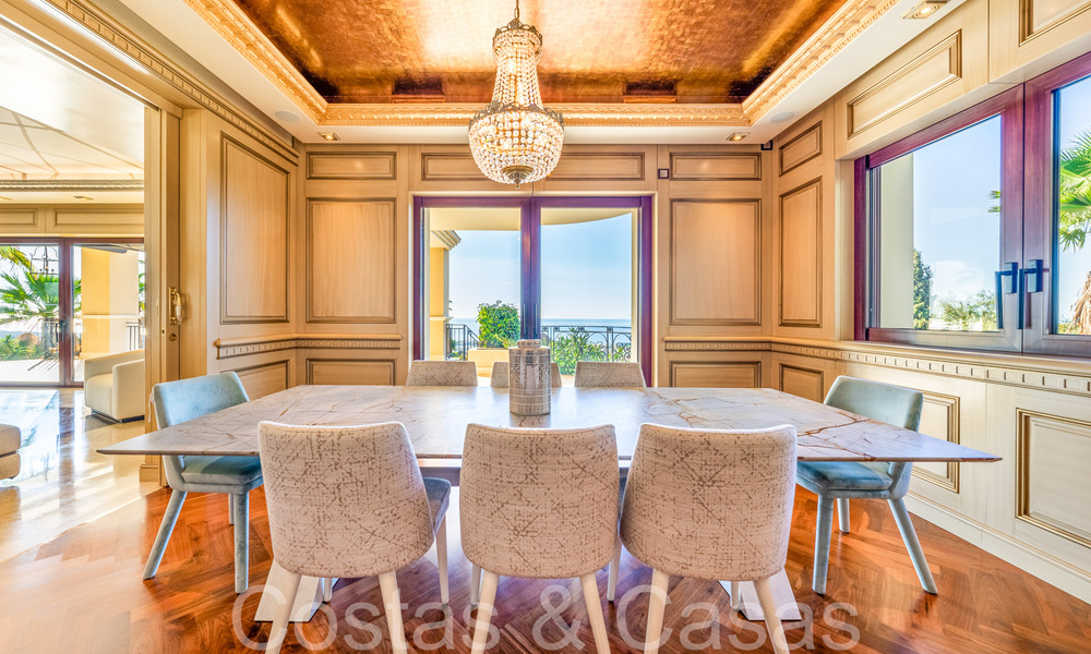 Imposing royal style villa for sale with panoramic sea views located in the hills of Marbella East 68183