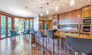 Imposing royal style villa for sale with panoramic sea views located in the hills of Marbella East 68184 