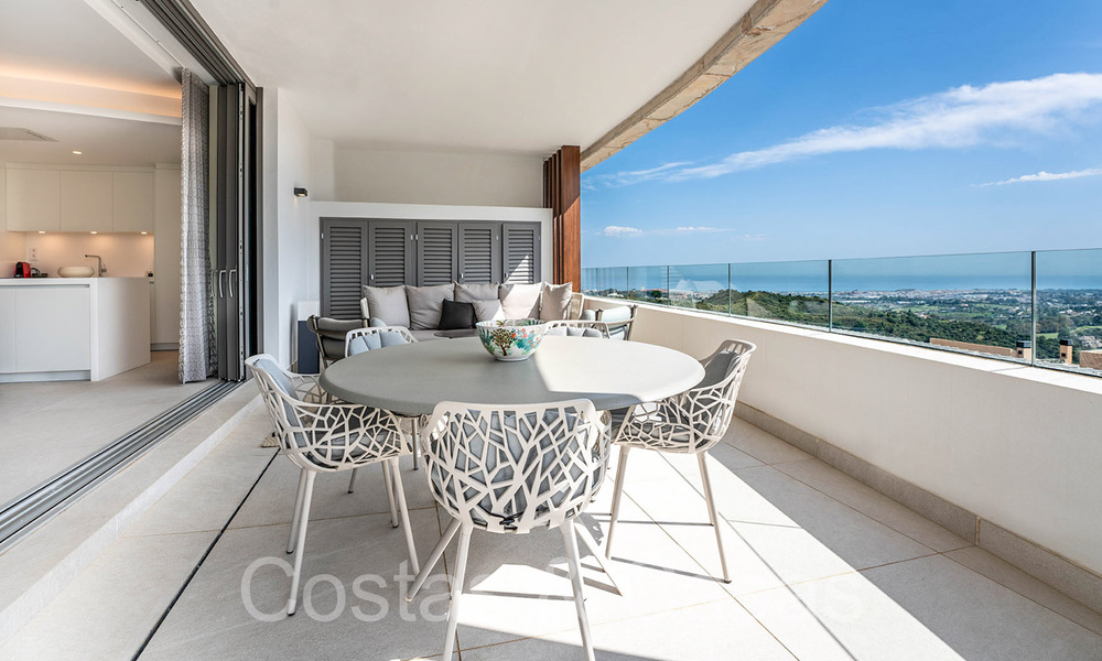 Ready to move in, prestigious apartment with panoramic sea views for sale in Marbella - Benahavis 68599