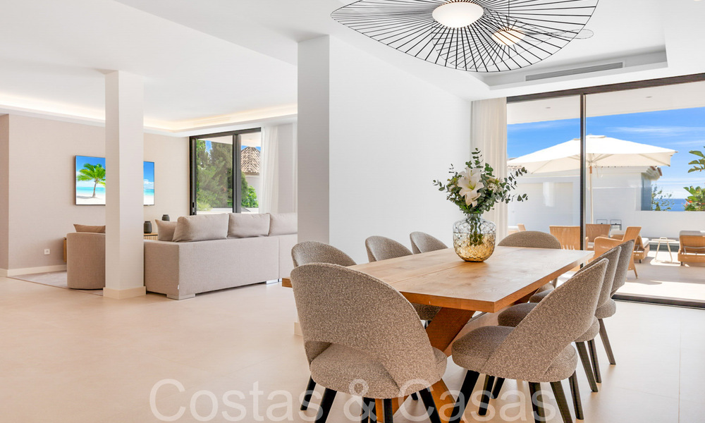 Ready to move in, chic Mediterranean luxury villa for sale, beachside east of Marbella centre 68627