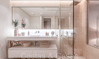 Ready to move in! Contemporary garden apartment with beautiful sea views for sale, a short drive from Marbella centre 68666 