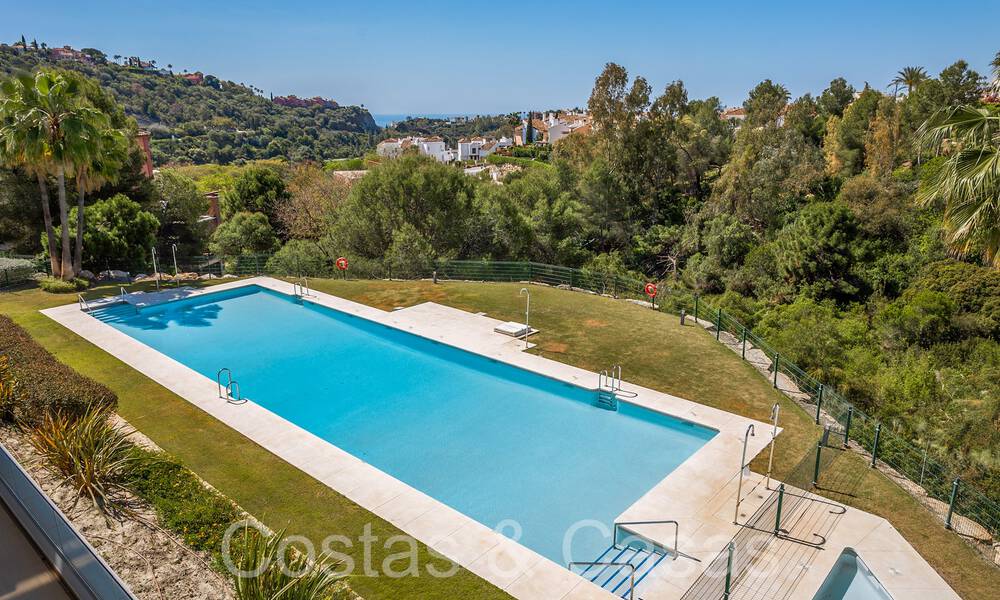 Ready to move in modern apartment for sale with panoramic views in exclusive Benahavis – Marbella 68533