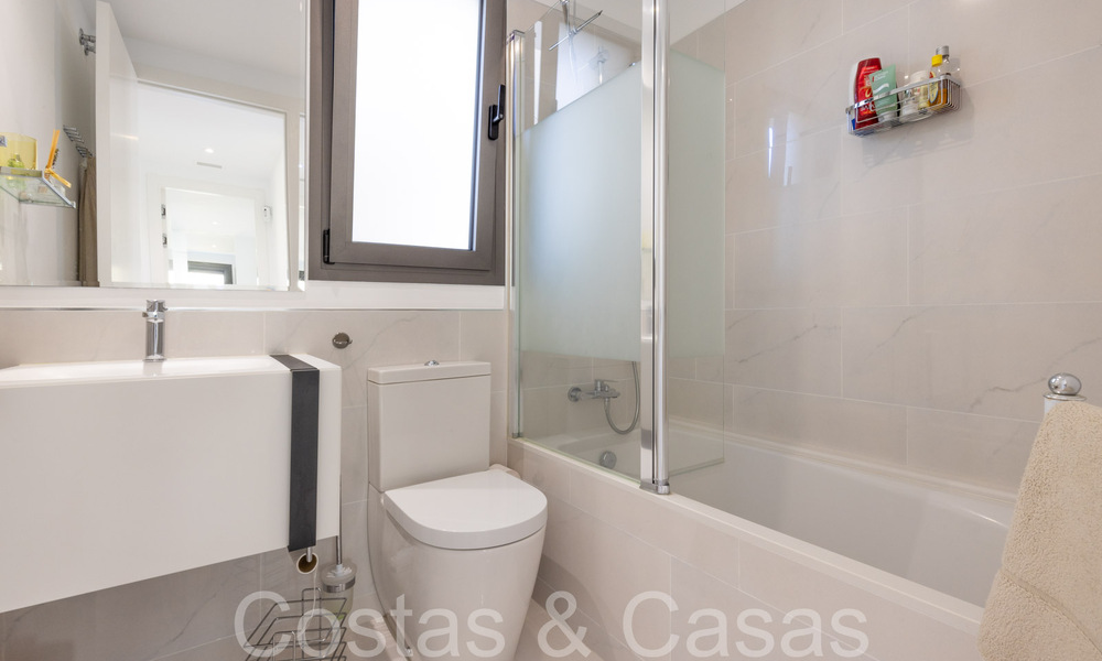Ready to move in, modern, design apartment for sale near the golf course in the golden triangle of Marbella - Benahavis - Estepona 68798