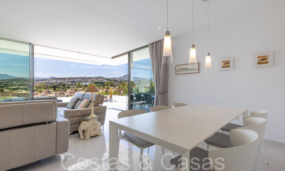 Ready to move in, modern, design apartment for sale near the golf course in the golden triangle of Marbella - Benahavis - Estepona 68805
