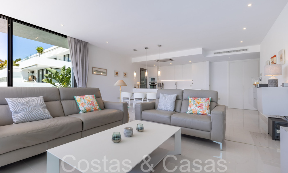 Ready to move in, modern, design apartment for sale near the golf course in the golden triangle of Marbella - Benahavis - Estepona 68810