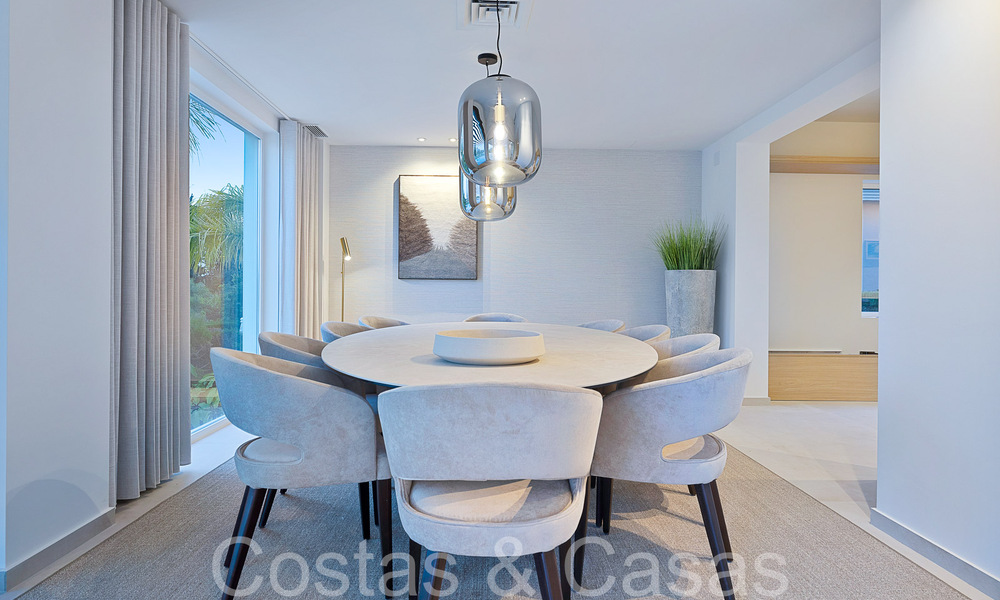 Beautiful renovated villa in contemporary Mediterranean style for sale, adjacent to the golf course in Benahavis - Marbella 69155