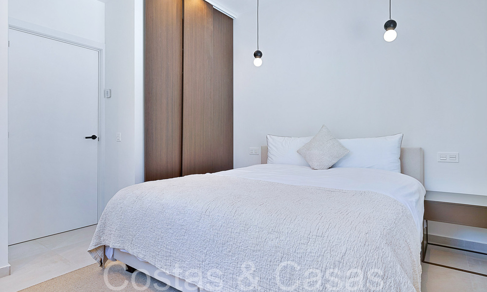 Beautiful renovated villa in contemporary Mediterranean style for sale, adjacent to the golf course in Benahavis - Marbella 69178