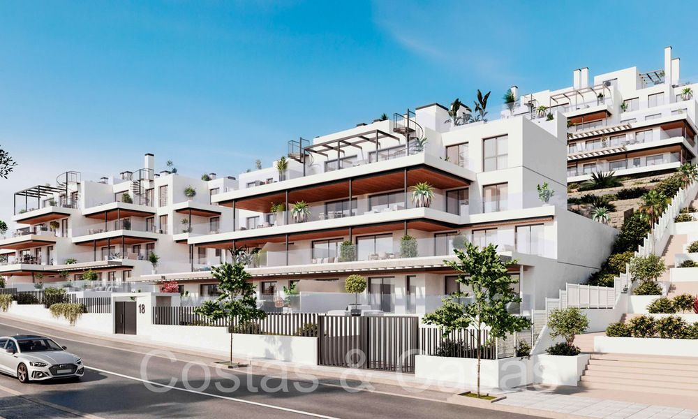 New, contemporary apartments with sea views for sale within walking distance of Estepona centre and the beach 69417
