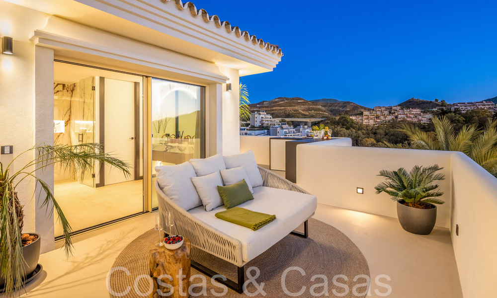 Prime duplex penthouse with panoramic sea views and private plunge pool for sale in Nueva Andalucia, Marbella 69455