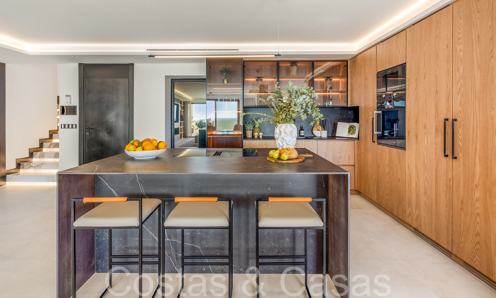 Prime duplex penthouse with panoramic sea views and private plunge pool for sale in Nueva Andalucia, Marbella 69468