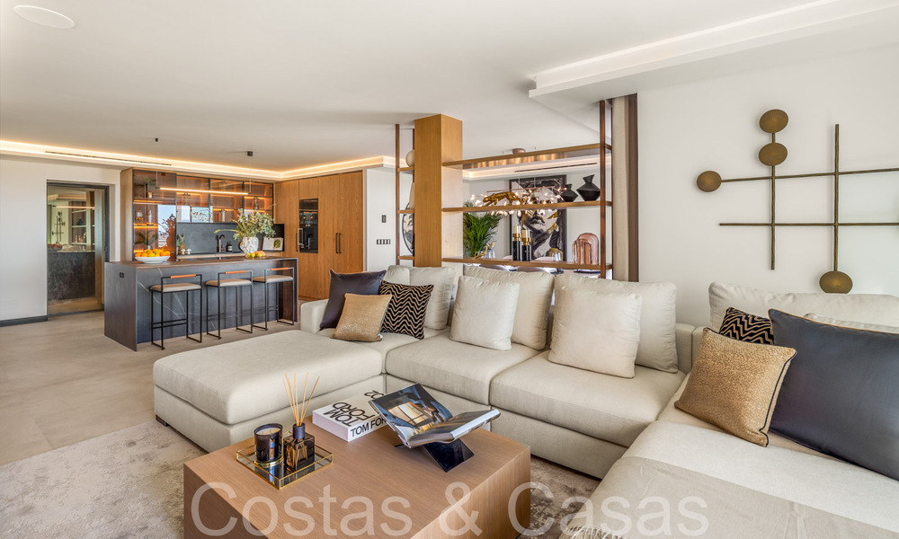 Prime duplex penthouse with panoramic sea views and private plunge pool for sale in Nueva Andalucia, Marbella 69478