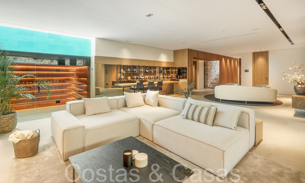 Architectural masterpiece for sale, walking distance to Puerto Banus and the beach in Nueva Andalucia, Marbella 69439