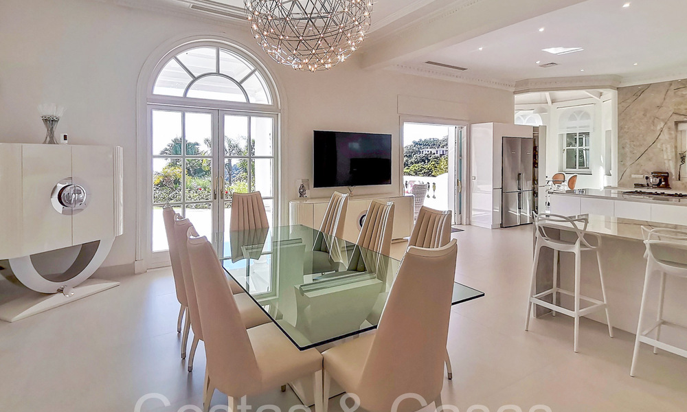 Classic Mediterranean villa with breathtaking sea views for sale, in the exclusive La Zagaleta resort in Benahavis - Marbella 69744