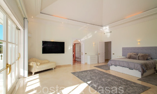 Classic Mediterranean villa with breathtaking sea views for sale, in the exclusive La Zagaleta resort in Benahavis - Marbella 69753 