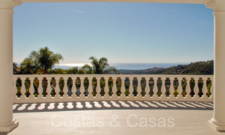 Classic Mediterranean villa with breathtaking sea views for sale, in the exclusive La Zagaleta resort in Benahavis - Marbella 69762 