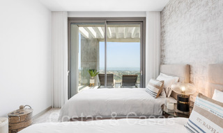 Ready to move in, contemporary penthouse with panoramic sea views for sale in a high standing complex of Benahavis - Marbella 70004 