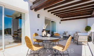 Ready to move in, sophisticated penthouse for sale in a gated golf enclave of La Quinta in Benahavis - Marbella 70195 