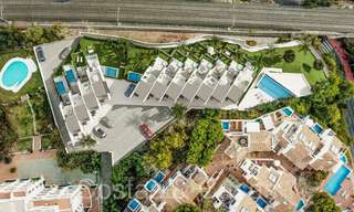 Opportunity! Modern innovative townhouses with private garden and sea view for sale in Fuengirola, Costa del Sol 70168 