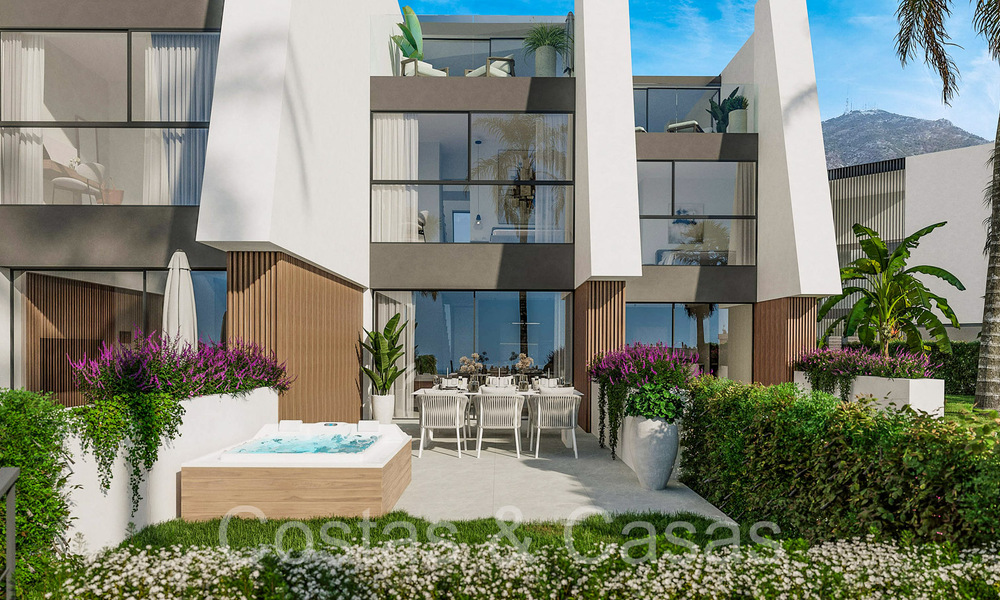 Opportunity! Modern innovative townhouses with private garden and sea view for sale in Fuengirola, Costa del Sol 70175