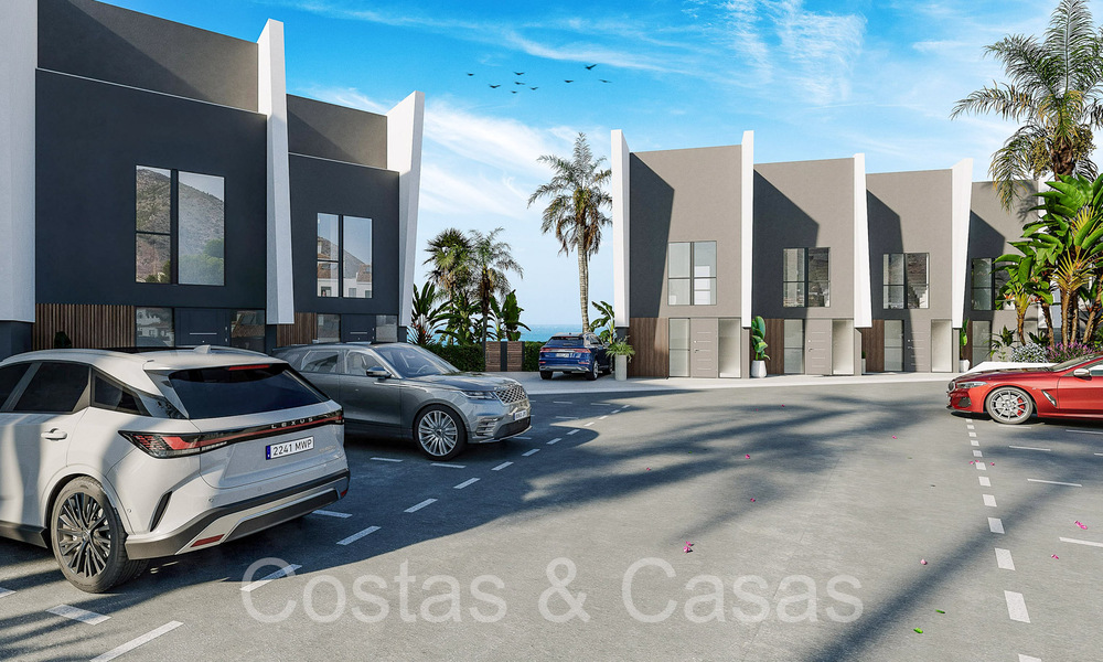 Opportunity! Modern innovative townhouses with private garden and sea view for sale in Fuengirola, Costa del Sol 70176