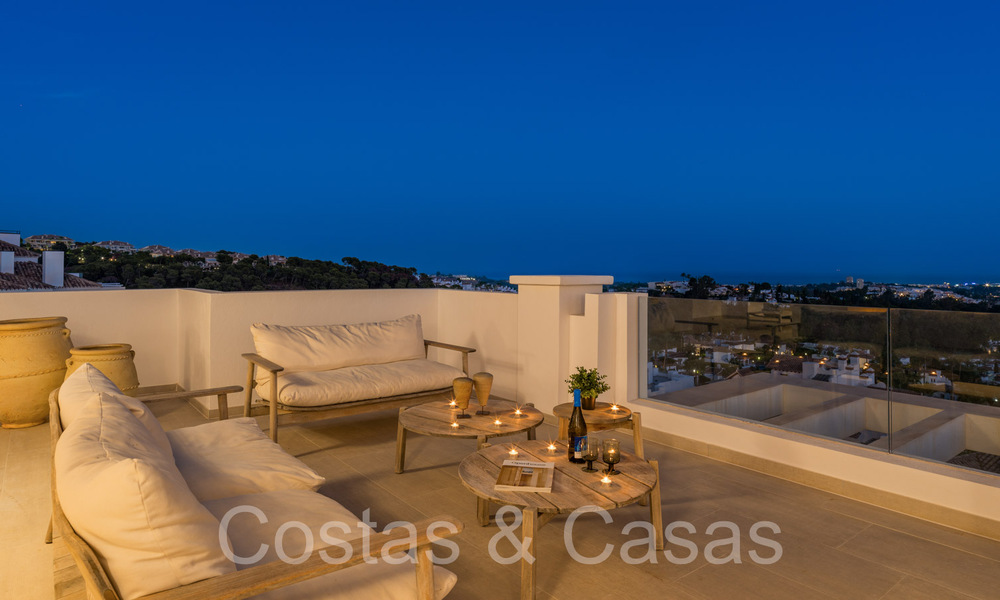 Stylish contemporary luxury Mediterranean penthouse for sale with unobstructed panoramic views in Nueva Andalucia, Marbella 71970