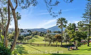 Houses for sale in a gated and secure development, surrounded by the Aloha Golf course in Nueva Andalucia, Marbella 805074 