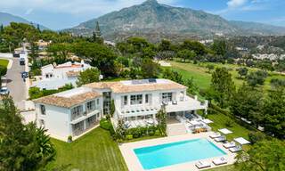 Houses for sale in a gated and secure development, surrounded by the Aloha Golf course in Nueva Andalucia, Marbella 805077 