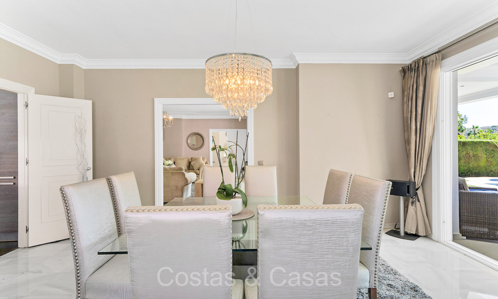 Spacious Mediterranean style family villa for sale, frontline golf on the New Golden Mile, Marbella - Benahavis 73605