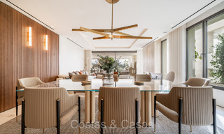 Move-in ready, prestigious duplex apartment for sale in a chic resort-style complex on Marbella’s Golden Mile 73836 