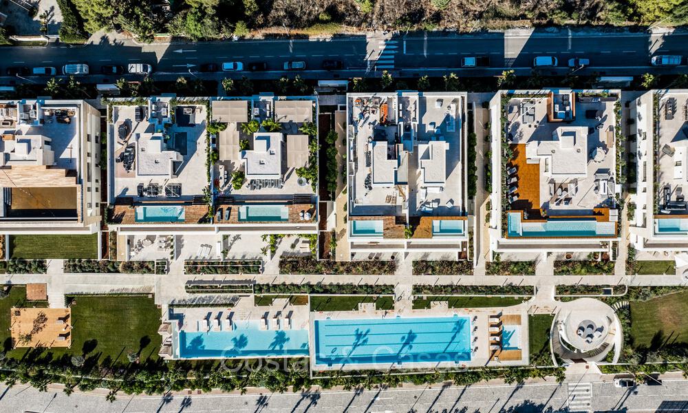 Move-in ready, prestigious duplex apartment for sale in a chic resort-style complex on Marbella’s Golden Mile 73839