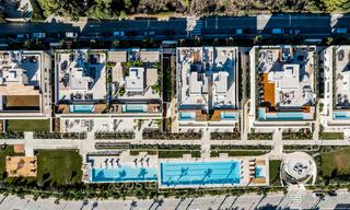 Move-in ready, prestigious duplex apartment for sale in a chic resort-style complex on Marbella’s Golden Mile 73839 
