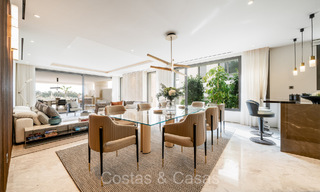 Move-in ready, prestigious duplex apartment for sale in a chic resort-style complex on Marbella’s Golden Mile 73867 