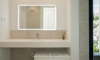 Move-in ready, luxury villa for sale within walking distance of a golf clubhouse on the New Golden Mile, Marbella - Estepona 74051 