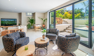 Move-in ready, luxury villa for sale within walking distance of a golf clubhouse on the New Golden Mile, Marbella - Estepona 805999 