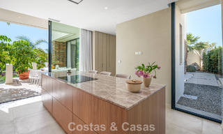 Move-in ready, luxury villa for sale within walking distance of a golf clubhouse on the New Golden Mile, Marbella - Estepona 806011 