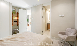 Move-in ready, luxury villa for sale within walking distance of a golf clubhouse on the New Golden Mile, Marbella - Estepona 806036 