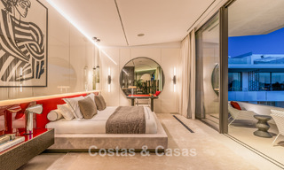 Sophisticated luxury home for sale in a gated complex with panoramic sea views on Marbella’s Golden Mile 74575 