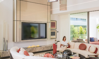 Sophisticated luxury home for sale in a gated complex with panoramic sea views on Marbella’s Golden Mile 74583 
