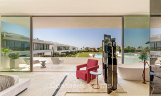 Sophisticated luxury home for sale in a gated complex with panoramic sea views on Marbella’s Golden Mile 74595 