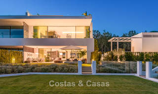 Sophisticated luxury home for sale in a gated complex with panoramic sea views on Marbella’s Golden Mile 74630 