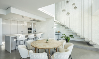 Ready to move in, modernist luxury villa for sale, with sea views in a gated community in Benahavis - Marbella 773600 
