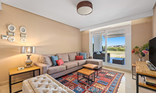 Luxurious 3 bedroom apartment for sale with huge garden in Benahavis - Marbella 773661 
