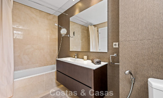 Luxurious 3 bedroom apartment for sale with huge garden in Benahavis - Marbella 773672 