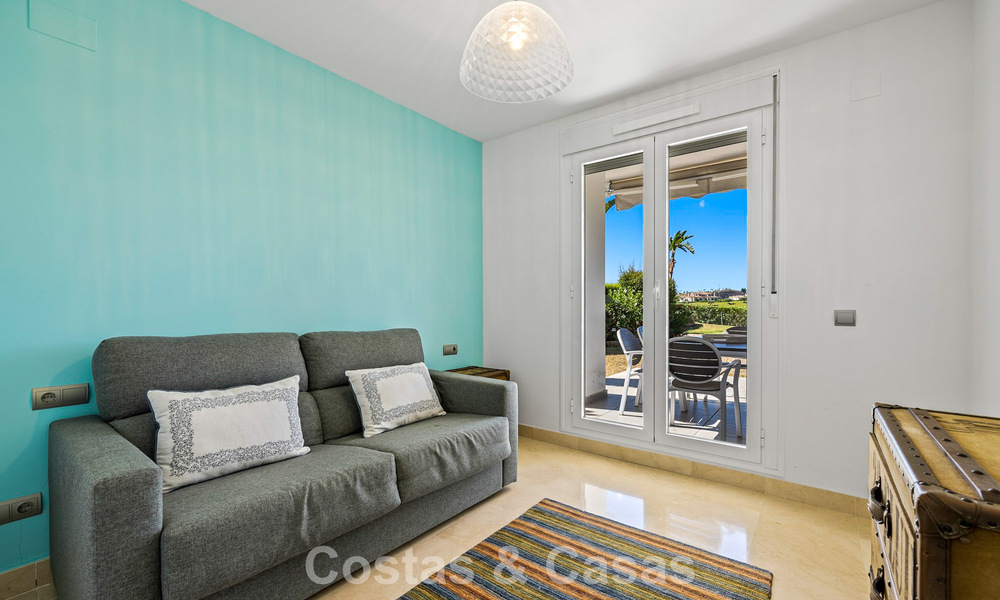 Luxurious 3 bedroom apartment for sale with huge garden in Benahavis - Marbella 773674