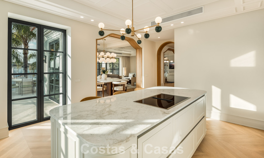 Move-in ready luxury villa with a contemporary Andalusian style for sale in Nueva Andalucia’s Golf Valley, Marbella 773861