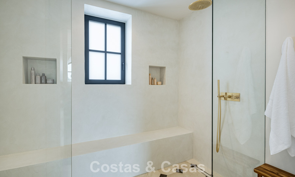 Move-in ready luxury villa with a contemporary Andalusian style for sale in Nueva Andalucia’s Golf Valley, Marbella 773875