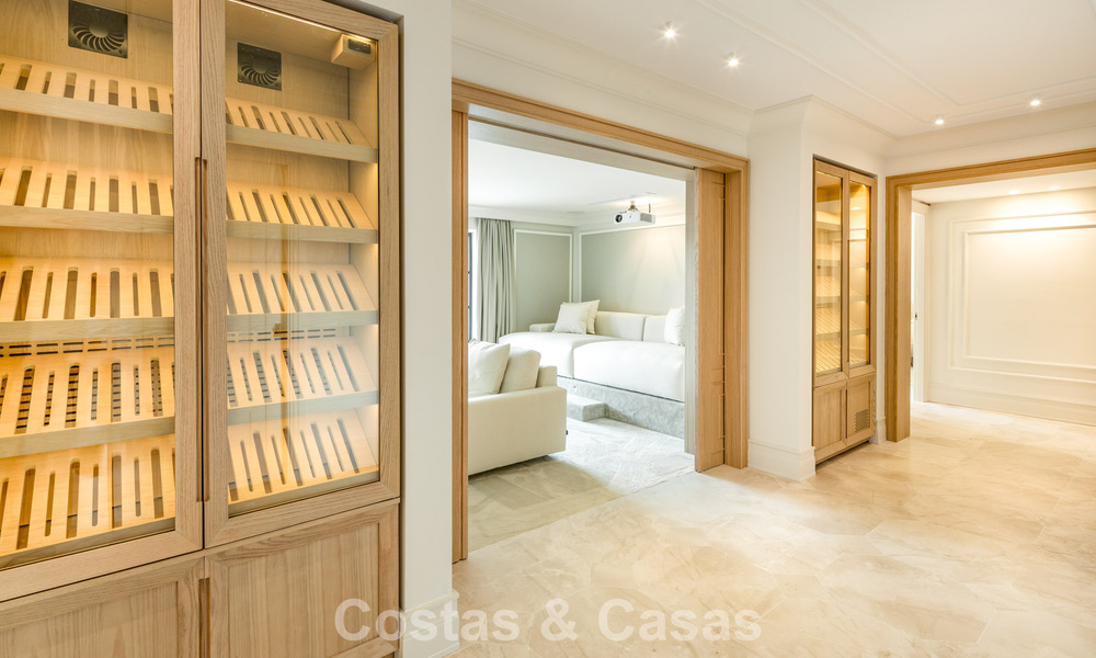 Move-in ready luxury villa with a contemporary Andalusian style for sale in Nueva Andalucia’s Golf Valley, Marbella 773887
