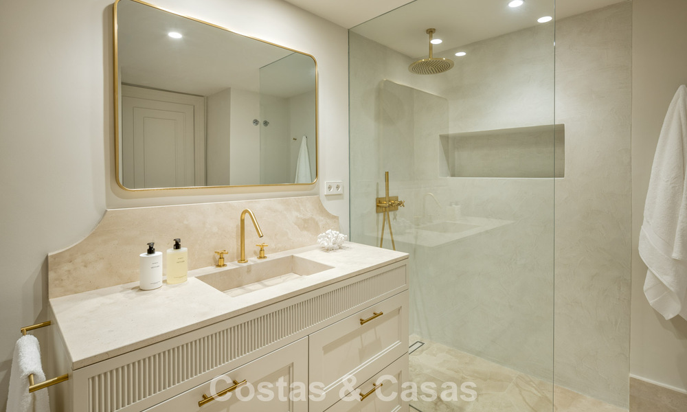 Move-in ready luxury villa with a contemporary Andalusian style for sale in Nueva Andalucia’s Golf Valley, Marbella 773891