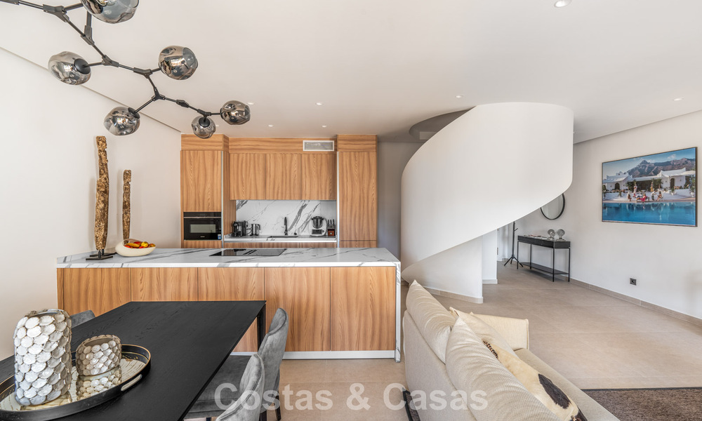 Spacious, contemporary renovated penthouse for sale in Nueva Andalucia’s Golf Valley, Marbella 774258
