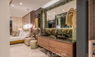 Luxurious renovated apartment with sea views for sale in an exclusive beach complex in Los Monteros, Marbella East 778361 